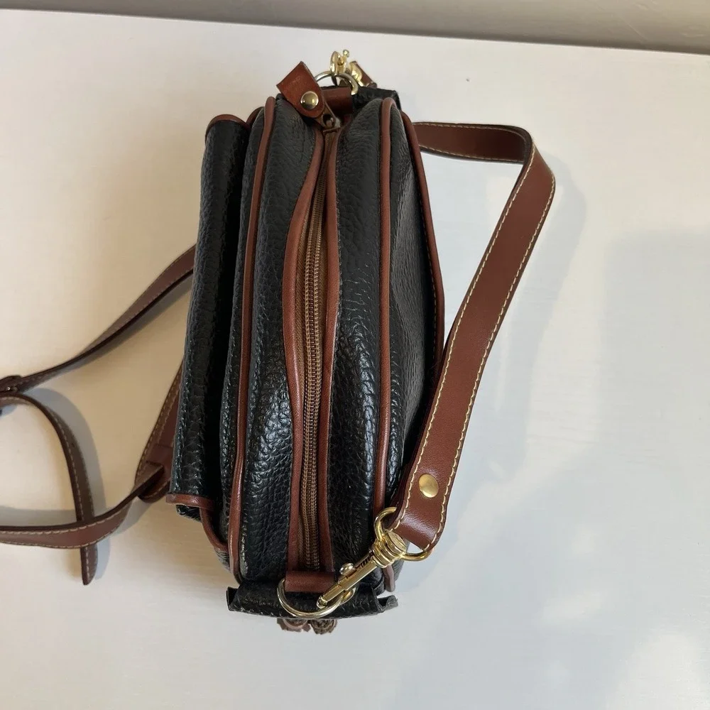 Vintage Cross Body Leather‎ Purse Black Brown Leather Tassel LG Classic Small